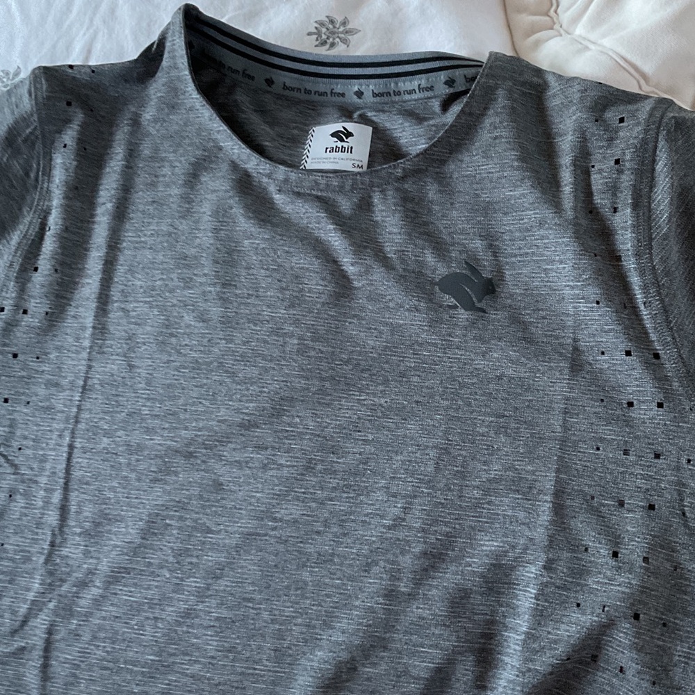 Rabbit running long sleeve running tee NWT size S